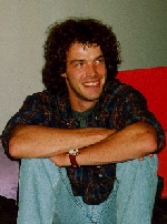 Joakim i egen h&ouml;g person